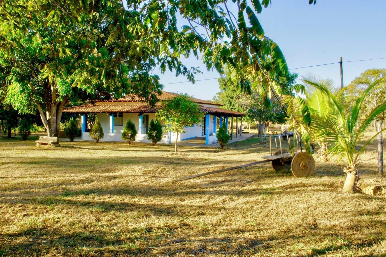 Fazenda Com Piscina E Churrasqueira Br-135 Proximo Curvelo Corinto E Morro Da Garca Exterior photo